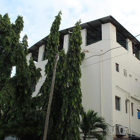 Rembo Hotel Mombasa Exterior foto